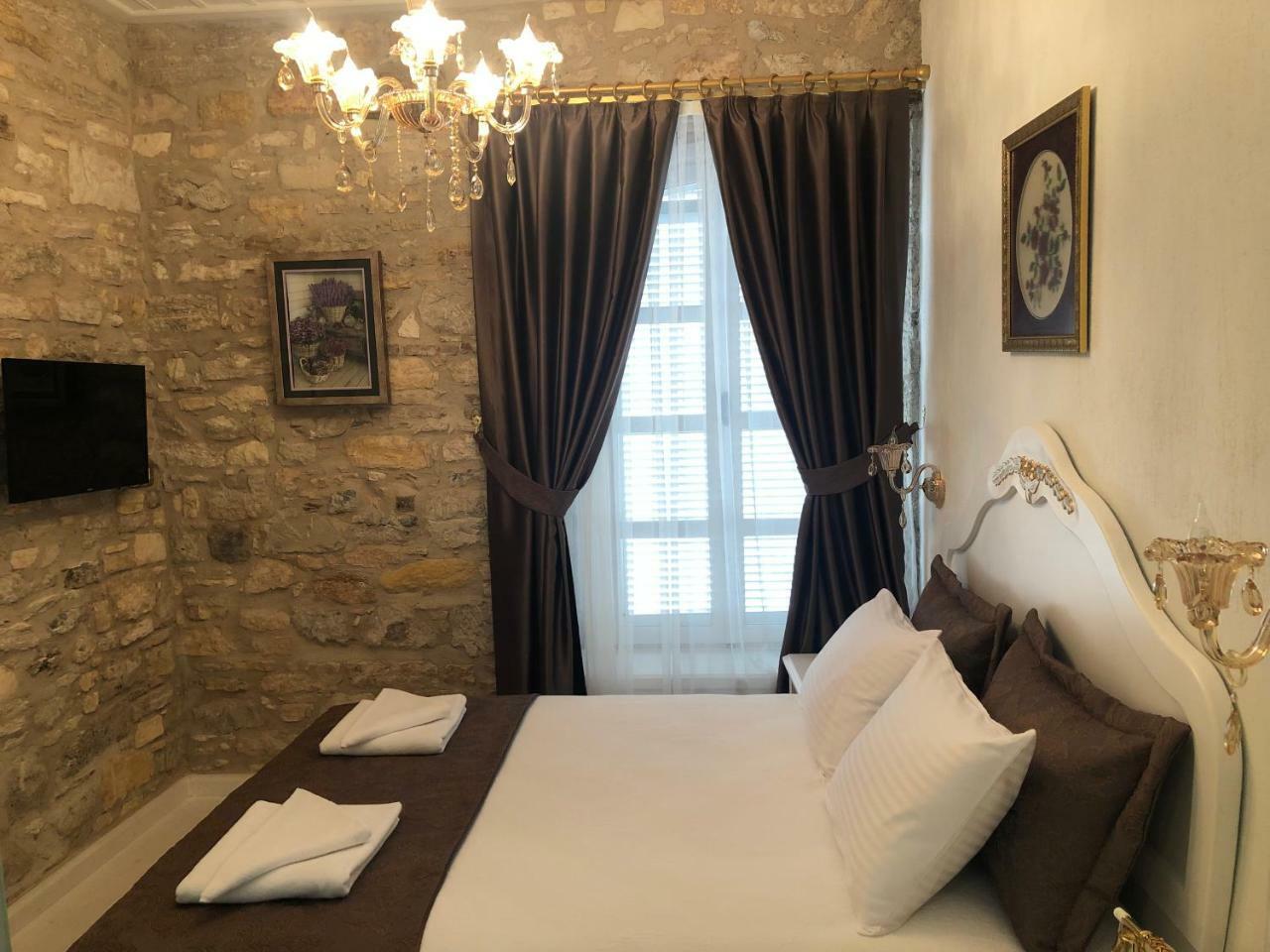 Laledan Hotel Çeşme Εξωτερικό φωτογραφία