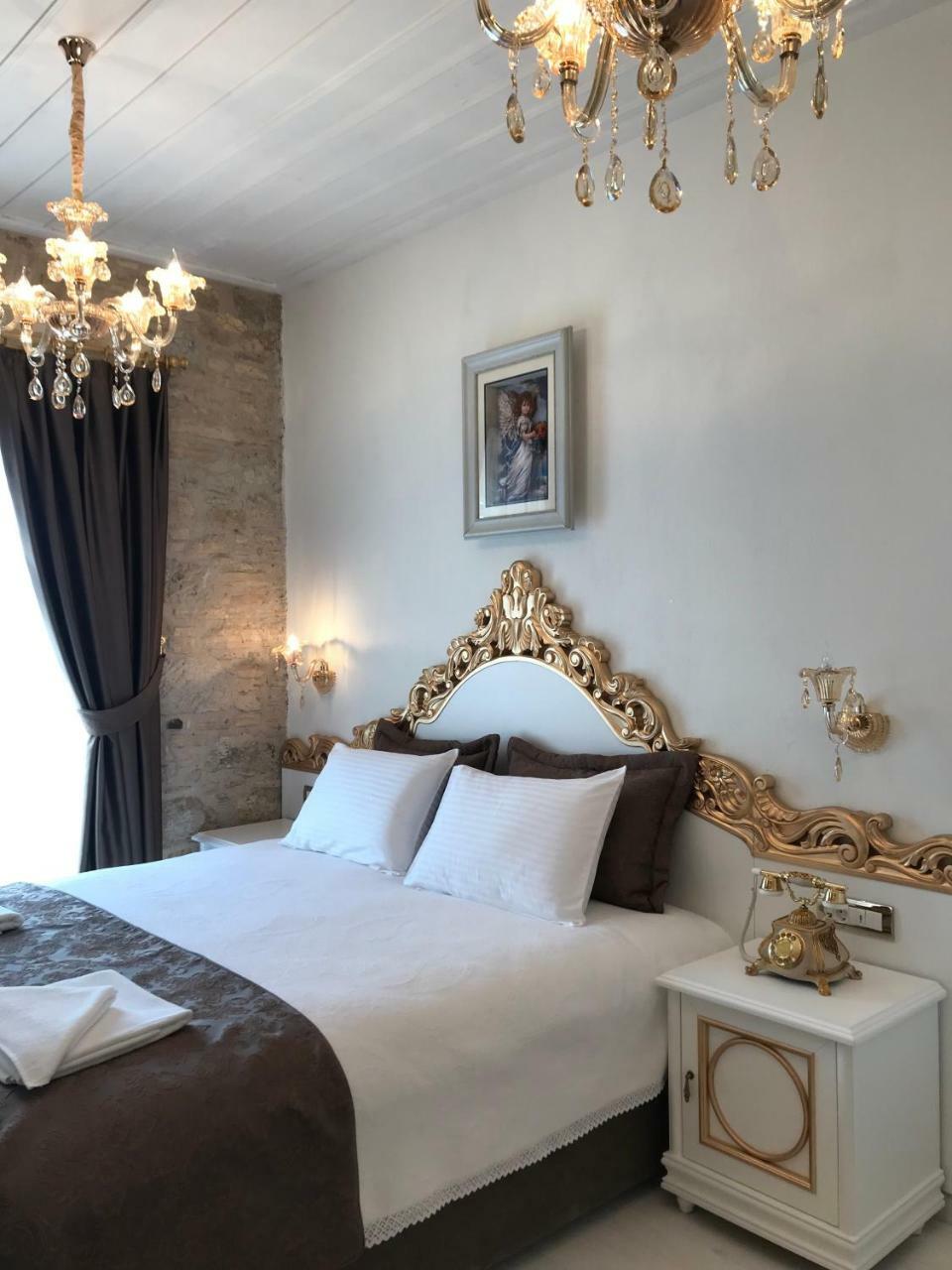 Laledan Hotel Çeşme Εξωτερικό φωτογραφία