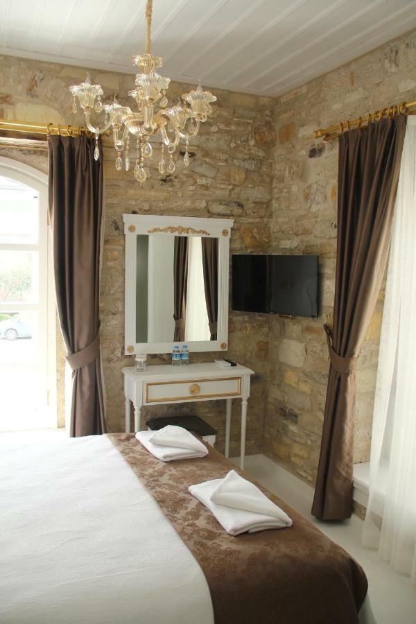 Laledan Hotel Çeşme Εξωτερικό φωτογραφία