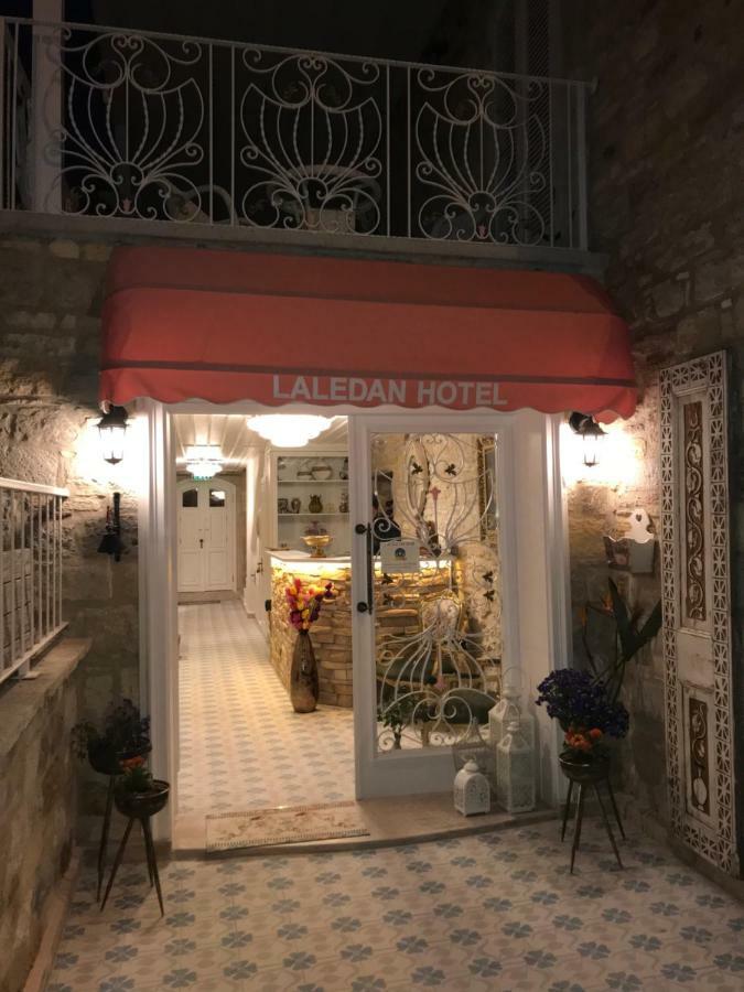 Laledan Hotel Çeşme Εξωτερικό φωτογραφία